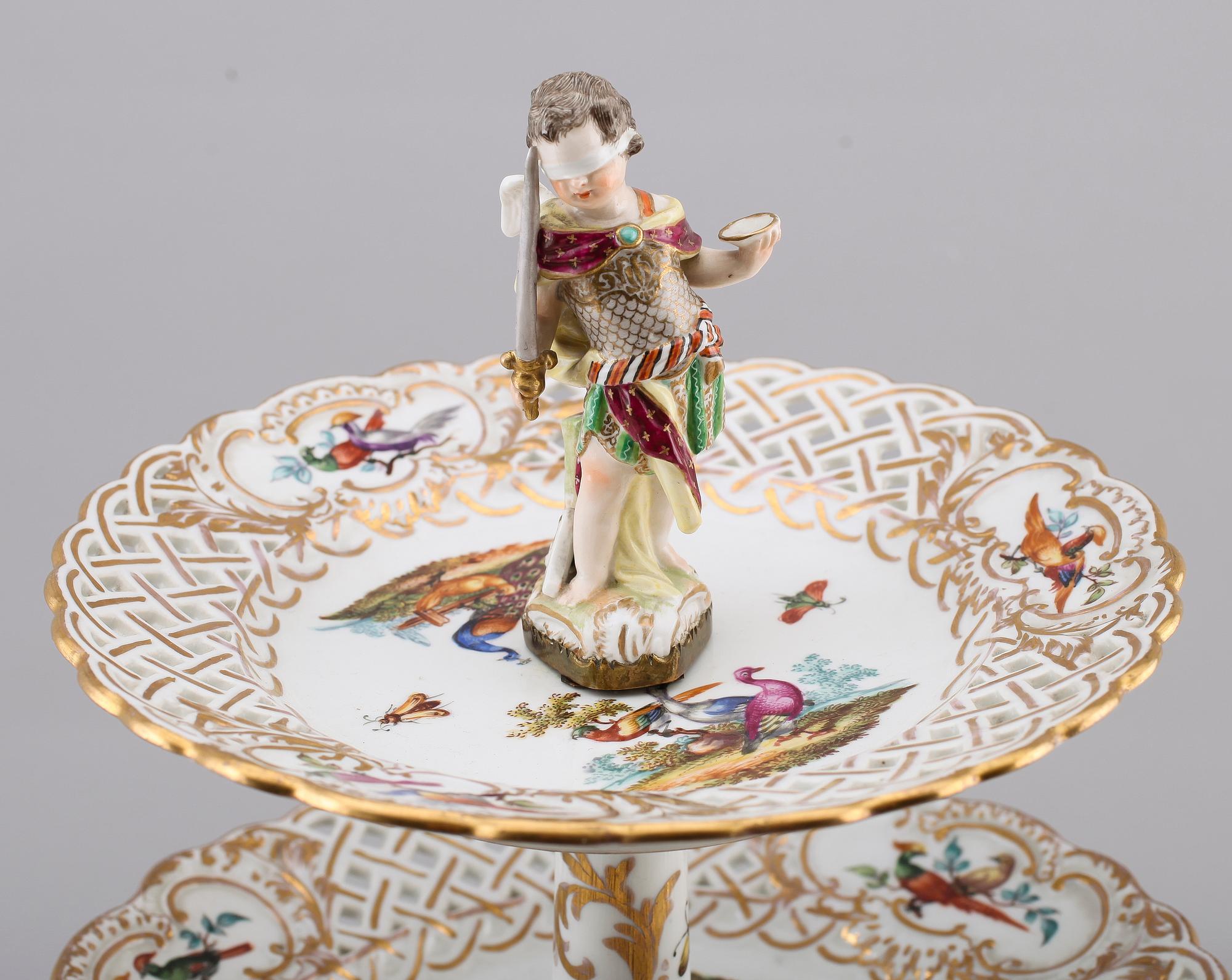 ETAGERE, porslin, Meissen, 1900-talets mitt.