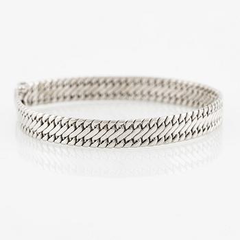 Bracelet 18K white gold.