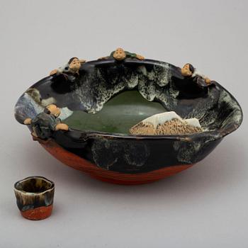 Two pottery jars with covers, a bowl and cup, Japan, Sumida Gawa, Meiji (1868-1912).