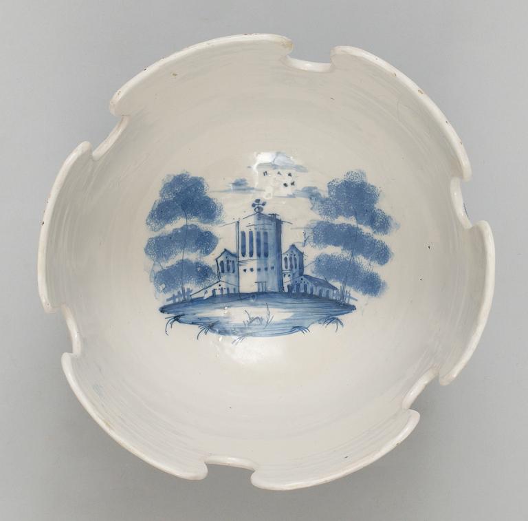 A Dutch faience monteith, 18th Century.