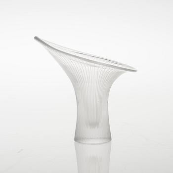 TAPIO WIRKKALA, GLASS ART PIECE / VASE, "Chanterelle", signed Tapio Wirkkala Iittala.