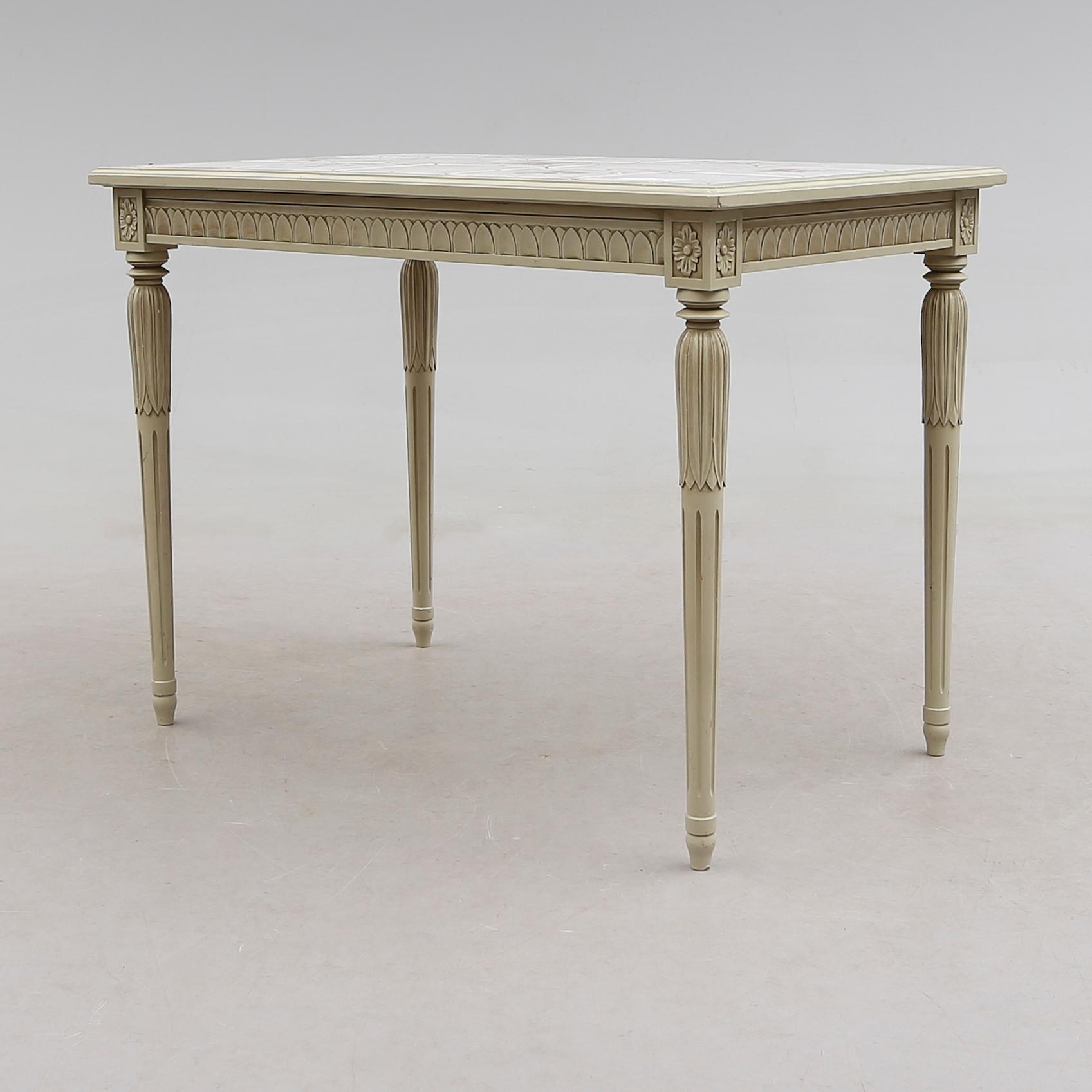 BORD, gustaviansk stil, 1900-talets andra hälft.