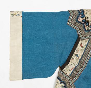 A Han Chinese woman's heather blue informal three quater length coat, 'Ao', Qing dynasty, 19th century.