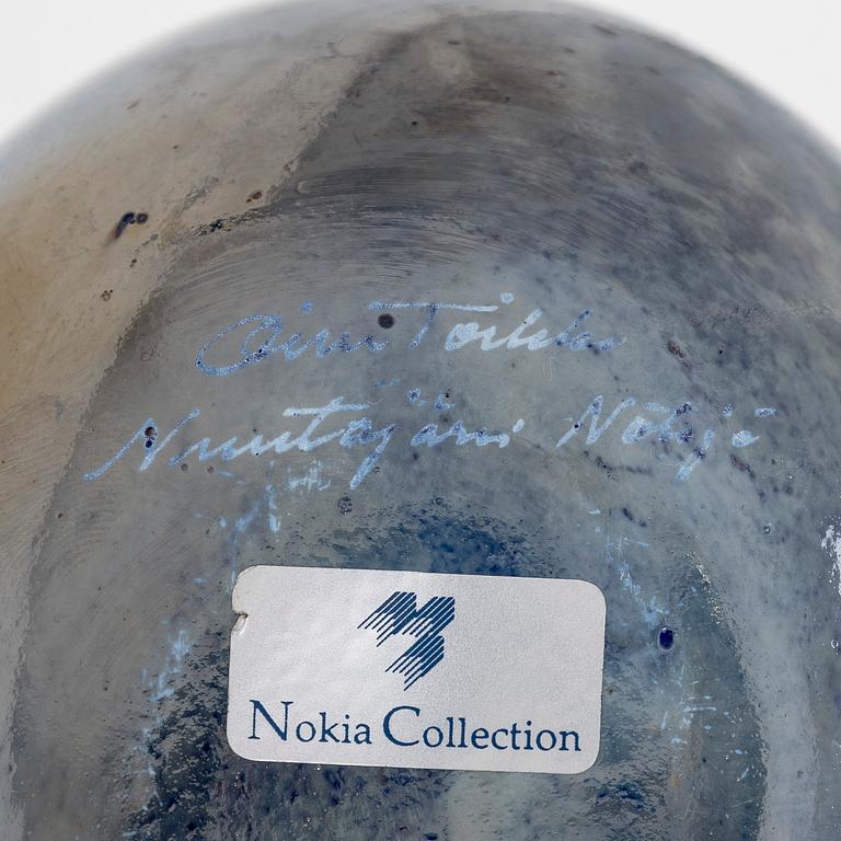 Oiva Toikka, Two glass birds, a Nokia Collection bird, and a blue Golden Crested Kinglet, both signed, 1980s.