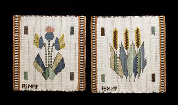 VÄVNADER, 2 st. "Blomlapp". Gobelängteknik. Signerade AB MMF (AB Märta Måås-Fjetterström).