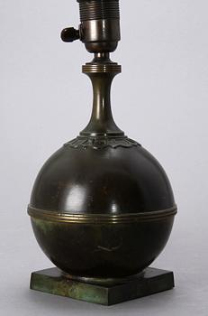 BORDSLAMPA, brons, art deco, 1900-talets första hälft.