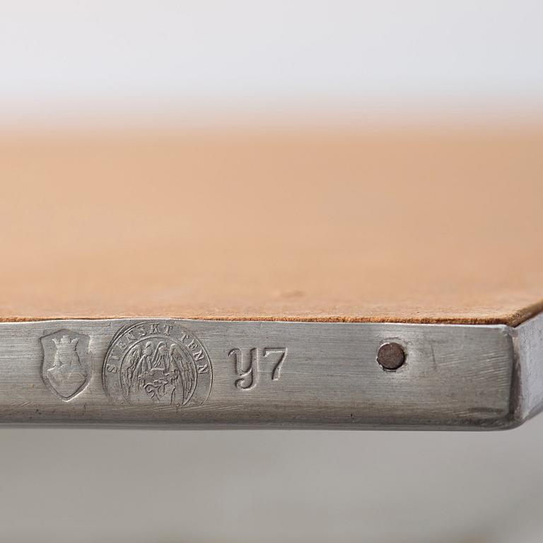 Nils Fougstedt, spegel, Swedish Grace, modell 137, Firma Svenskt Tenn, 1925.