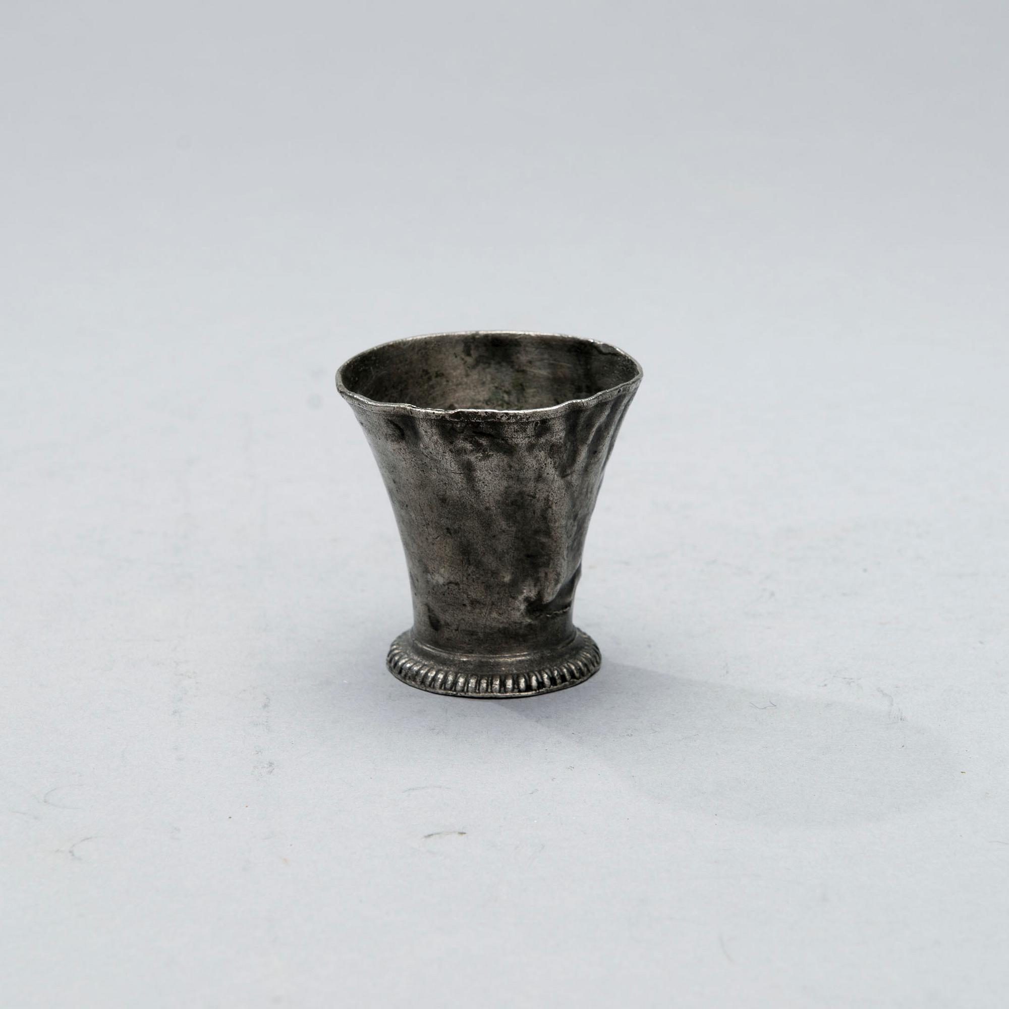 PARTI TENNFÖREMÅL, 5 delar, 1800-tal.