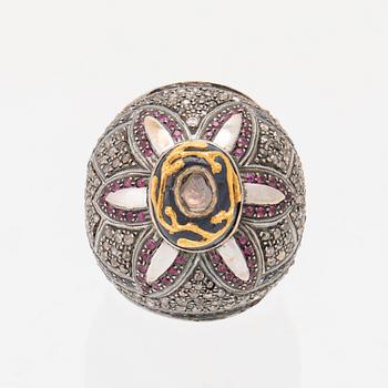 Ring/Cocktail ring in white and yellow gold with diamonds and coloured stones, Gem Palace Jaipur India.