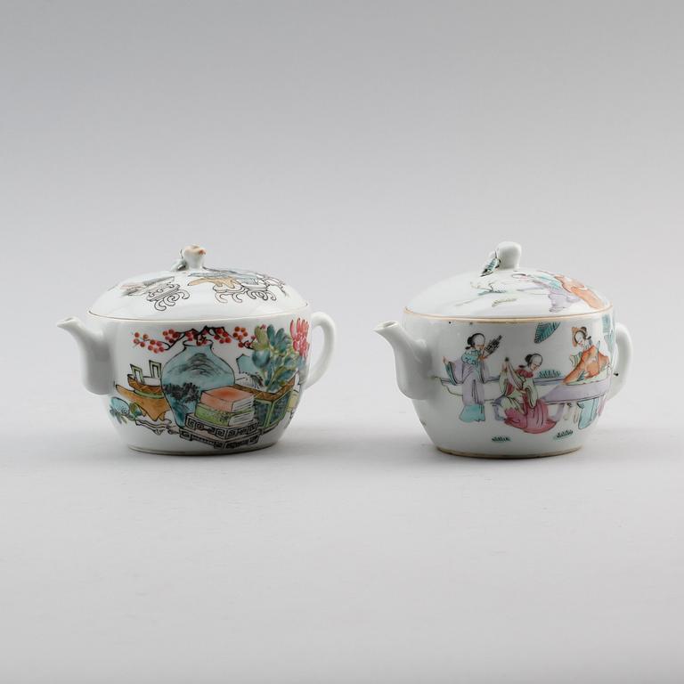KANNOR, 2 st, porslin, Kina, 1800-tal.