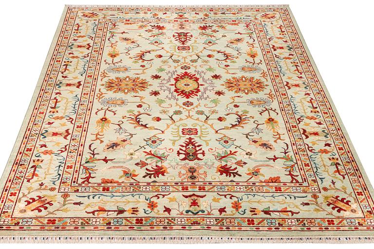 A Ziegler Ariana carpet, c. 290 x 291 cm.