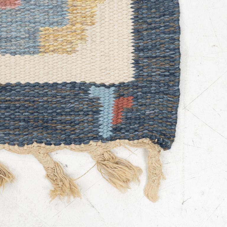 Lizette Norlander, a carpet, 'Lyckeby', flat weave, c 249 x 172 cm, Vävaregården Eringsboda, signed V.