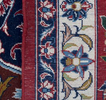 OLD ESFAHAN, so-called Seirafian, ca 220x145 cm.