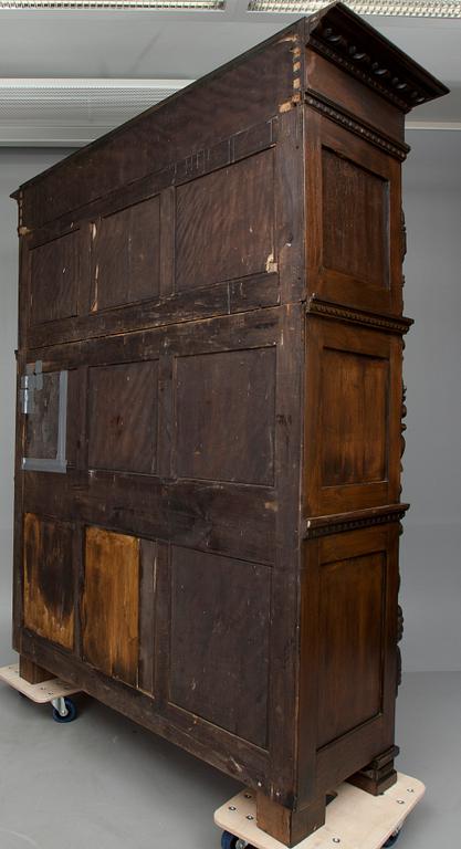 SKÅP, renässansstil, Mellaneuropa 1900-tal.