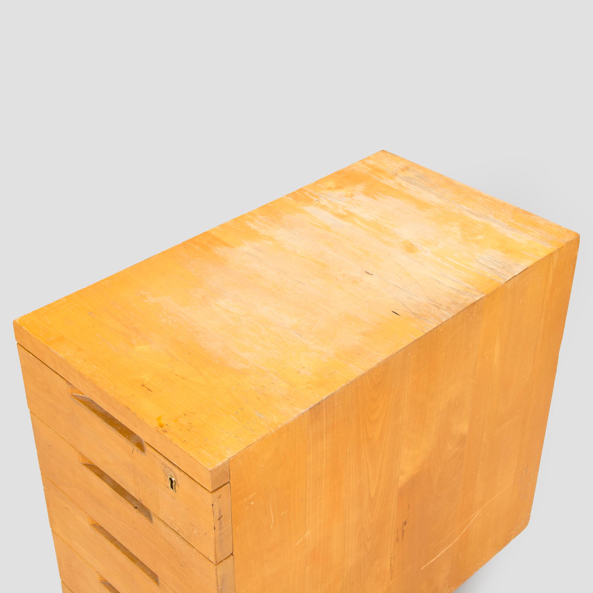 Aino Aalto, hurts modell B96, O.Y. Huonekalu-ja Rakennustyötehdas A.B. 1900-talets mitt.