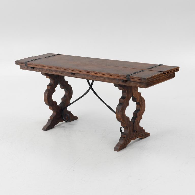 Dining table, likely Spain, second half of the 20th century.