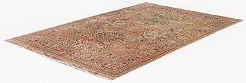 A fine Tabriz carpet of 'Polonaise' design, c. 270 x 182 cm.