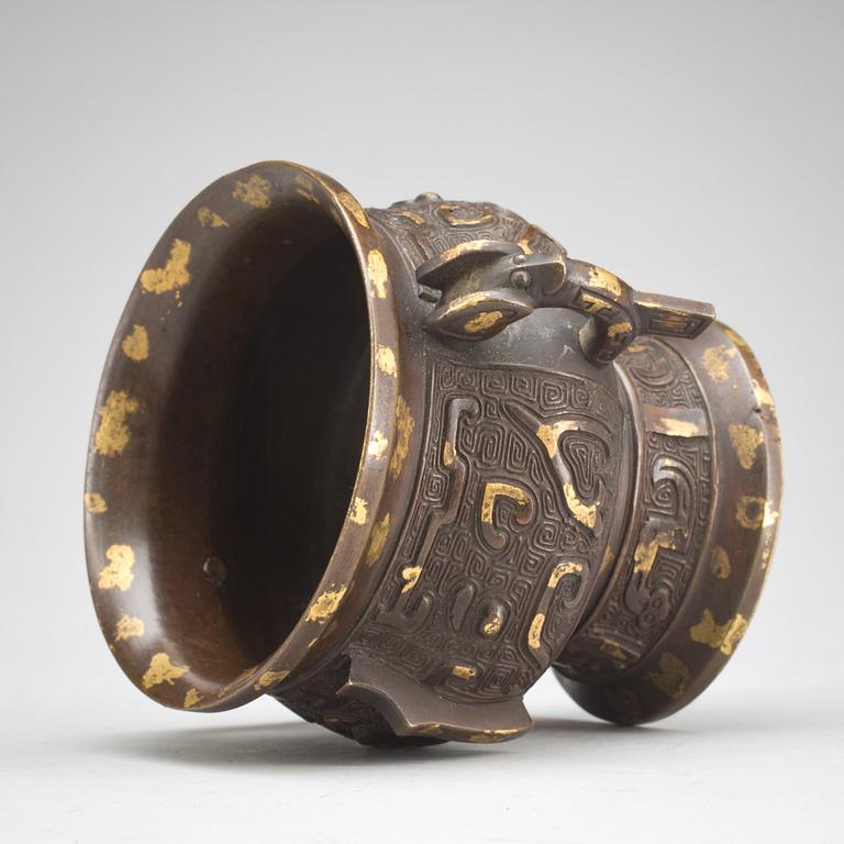 RÖKELSEKAR, brons. Kina 1900-tal.