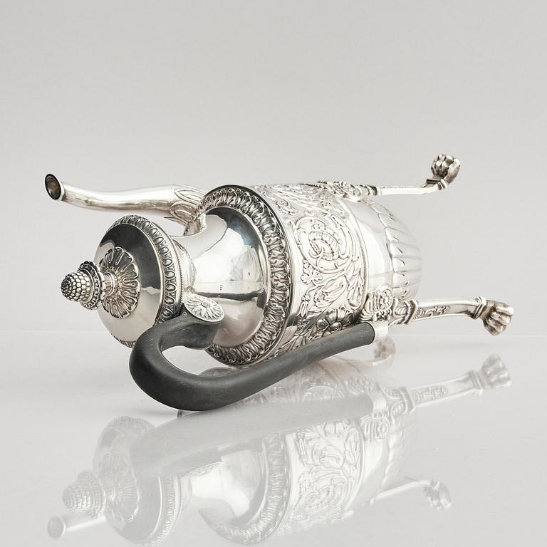 Adolf Zethelius, kaffekanna, silver, Stockholm 1832. Empire.