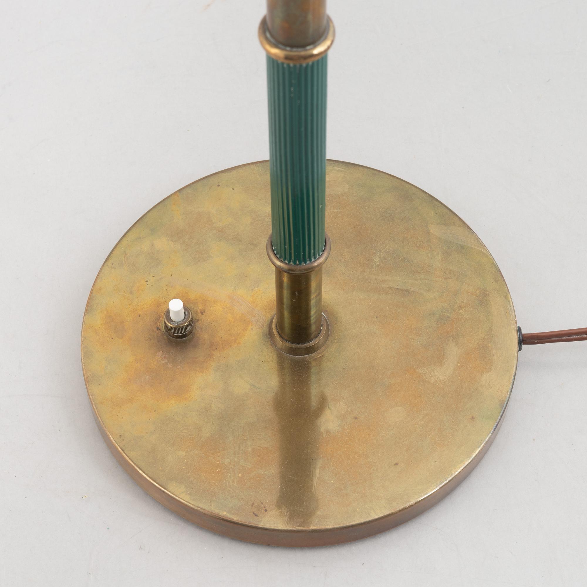 Vilhelm Lauritzen, a table lamp, Louis Poulsen, Denmark.