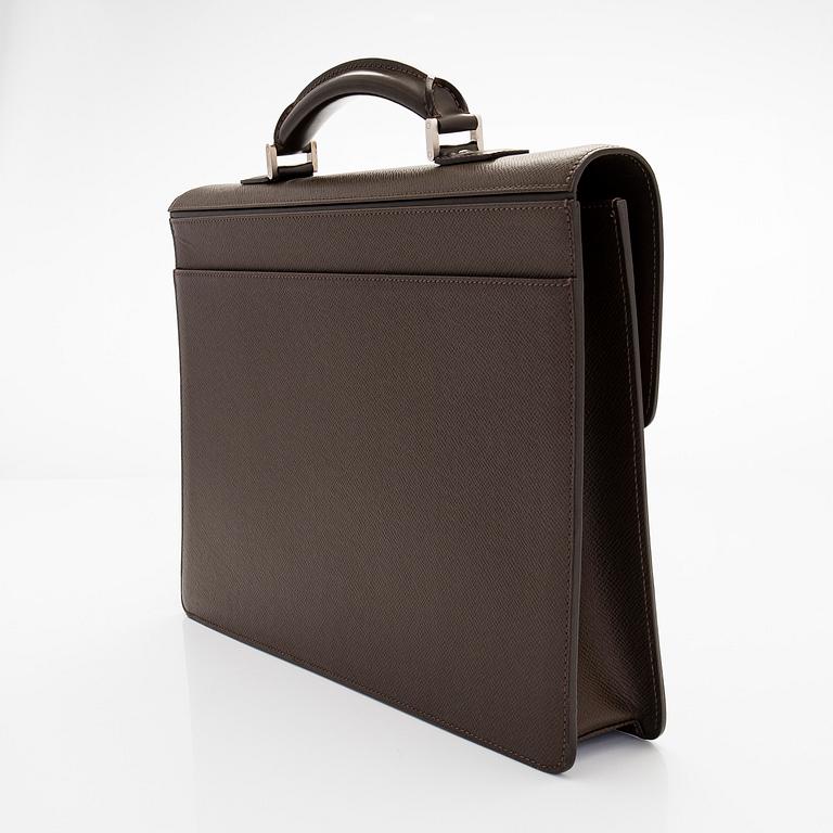 Louis Vuitton, a Taiga leather 'Neo Robusto' briefcase.