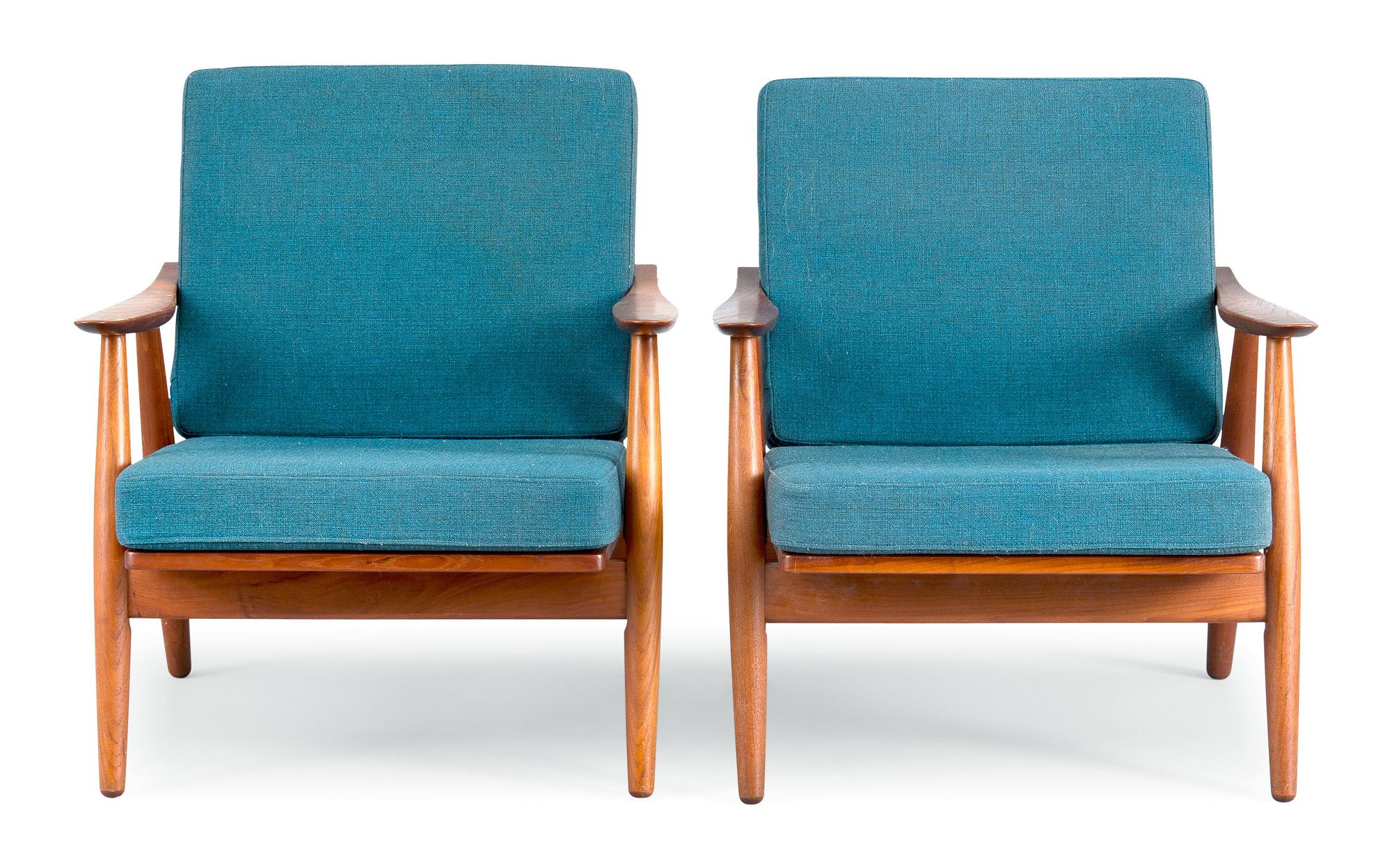 Hans J. Wegner, ARMCHAIRS, A PAIR.