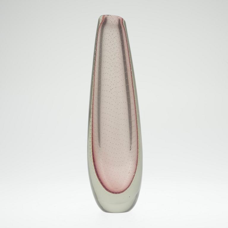 Gunnel Nyman, VASE.