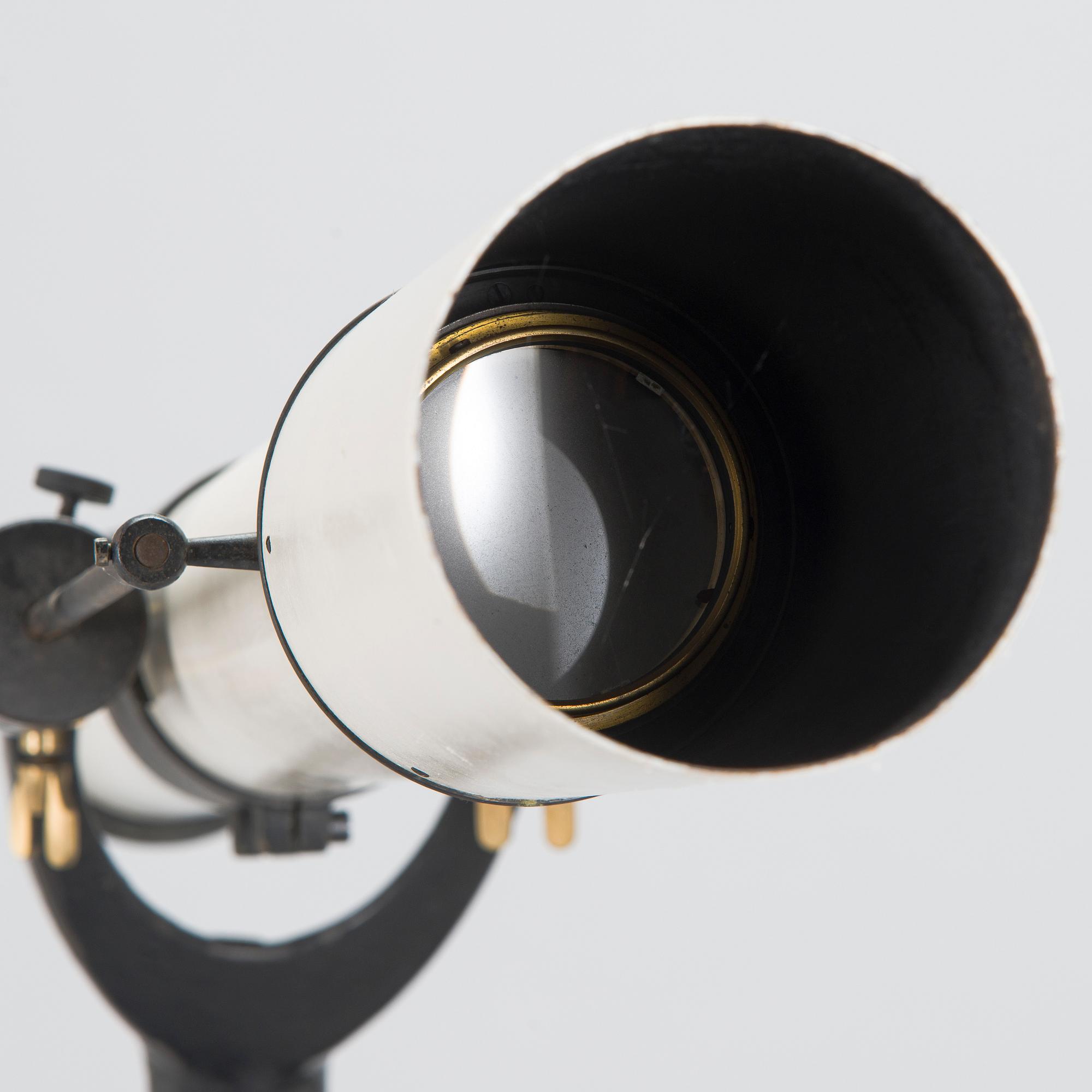 Kaukoputki, Carl Zeiss, Jena Nr 7413, 1900-luvun alku.