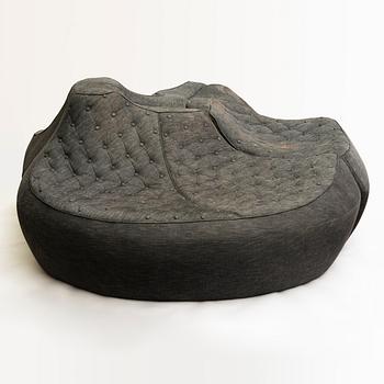 TOSHIYUKI KITA, a sofa /seating system 'Saruyama' for Moroso 1989.