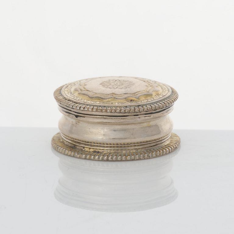 A Swedish 18th century parcel-gilt silver snuff-box, mark of Petter Wirgman, Gothenburg (1733-1739).