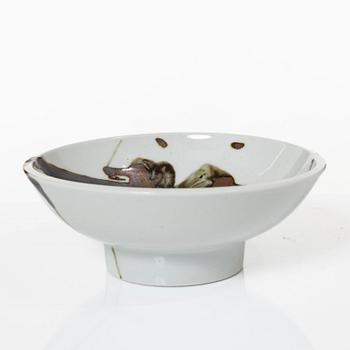 Claes Thell, three stoneware pieces, as well as a piece by Börje Skohg.