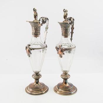 Vinkannor/karaffer ett par 1900-talets början.