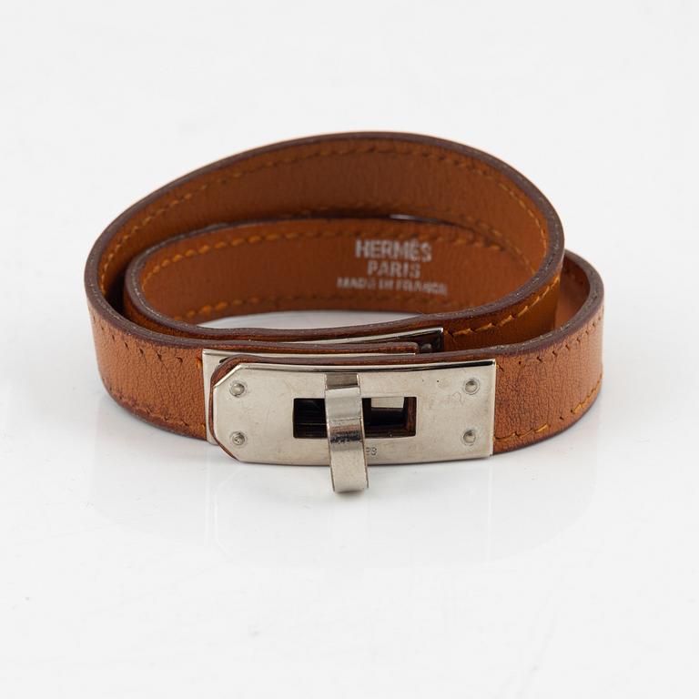 Hermès, a 'Double tour' bracelet, size S.