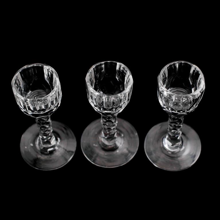 LIKÖRGLAS, 10 st snarlika, 1800-/1900-tal.