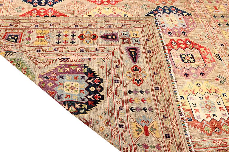 A Ziegler Soltani carpet, c. 300 x 264 cm.