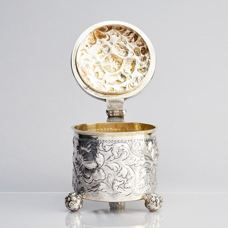 A Swedish late 17th century silver tankard, mark of Johan Hansson Teelning (Norrköping 1661-1711).