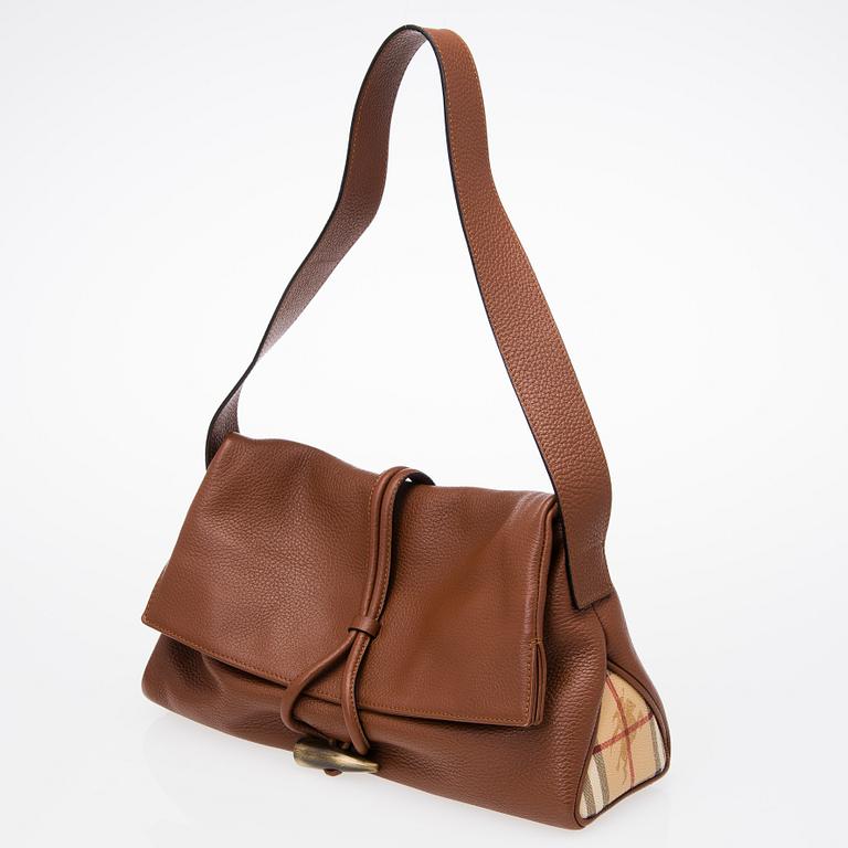 BURBERRY, AXELVÄSKA.