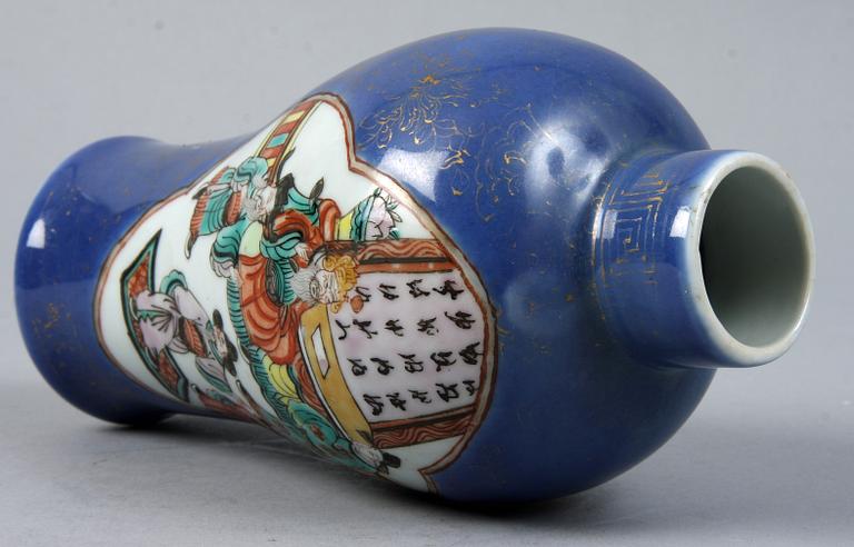 VAS, porslin, Kina, 1800-tal.