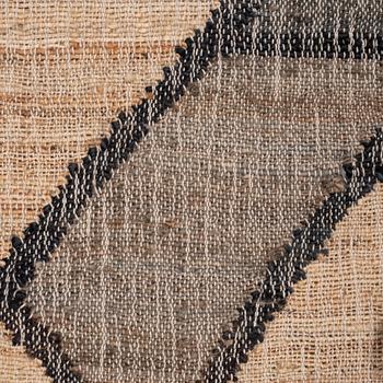 Matto, flat weave, ca  250 x 179 cm.