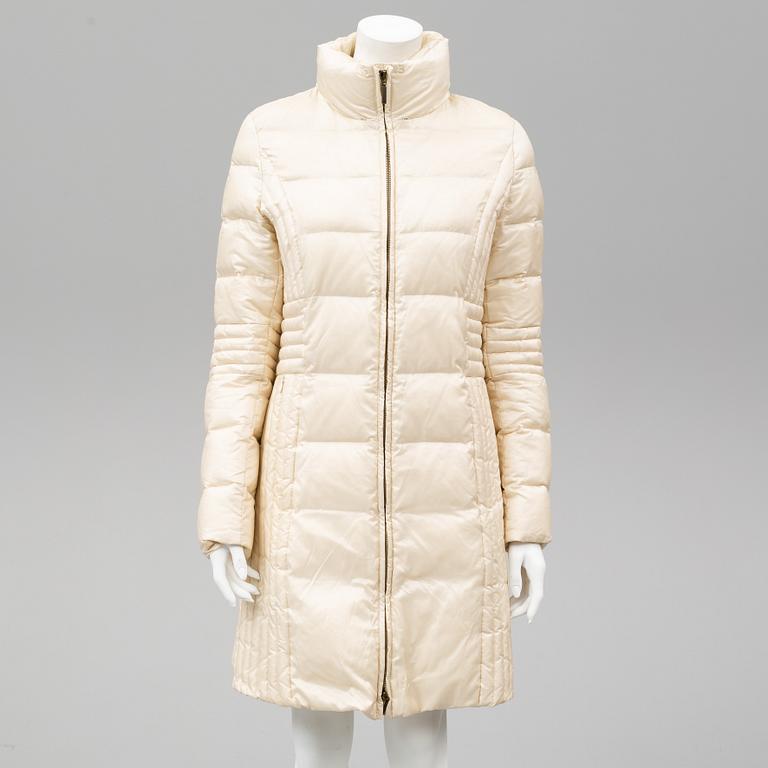 MAX MARA, täckkappa, fransk storlek 38.