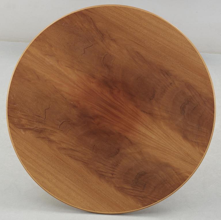 A Josef Frank mahogany table, Svenskt Tenn.