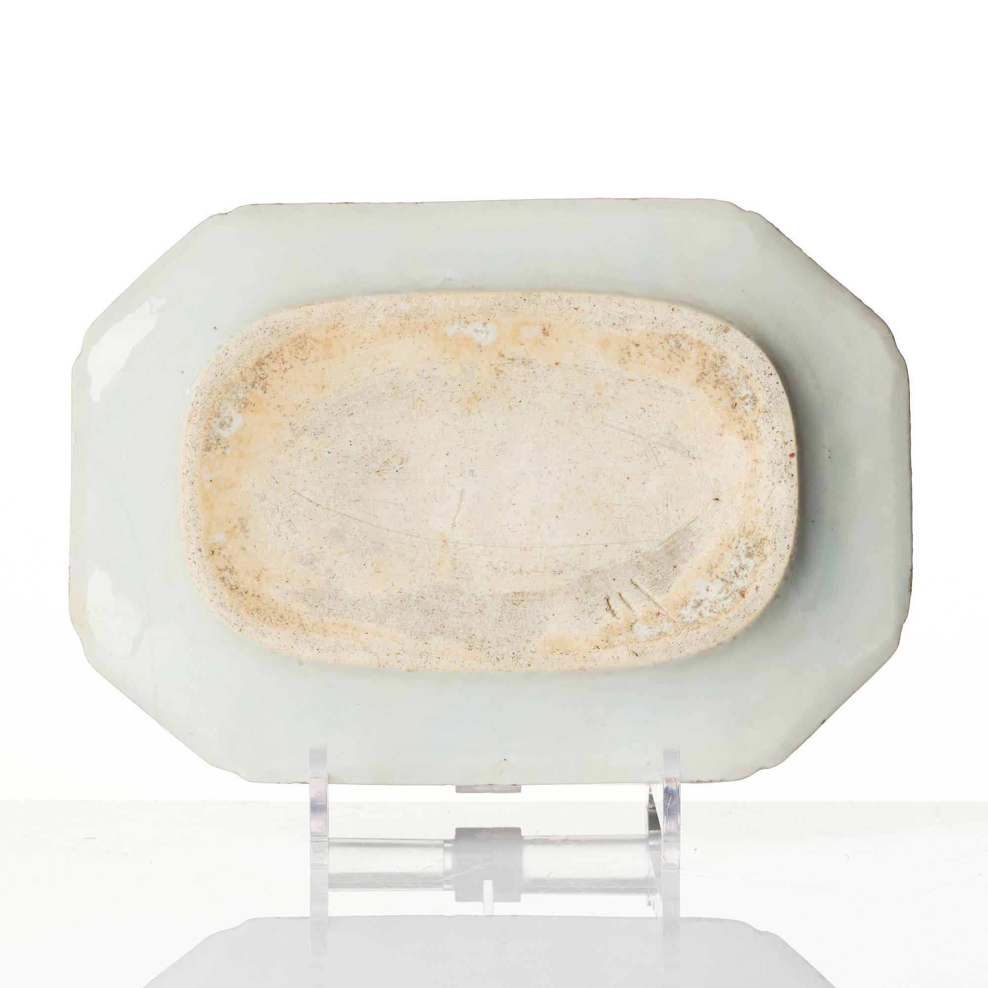 Two blue and white dishes, Qing dynasty, Qianlong (1736-95).