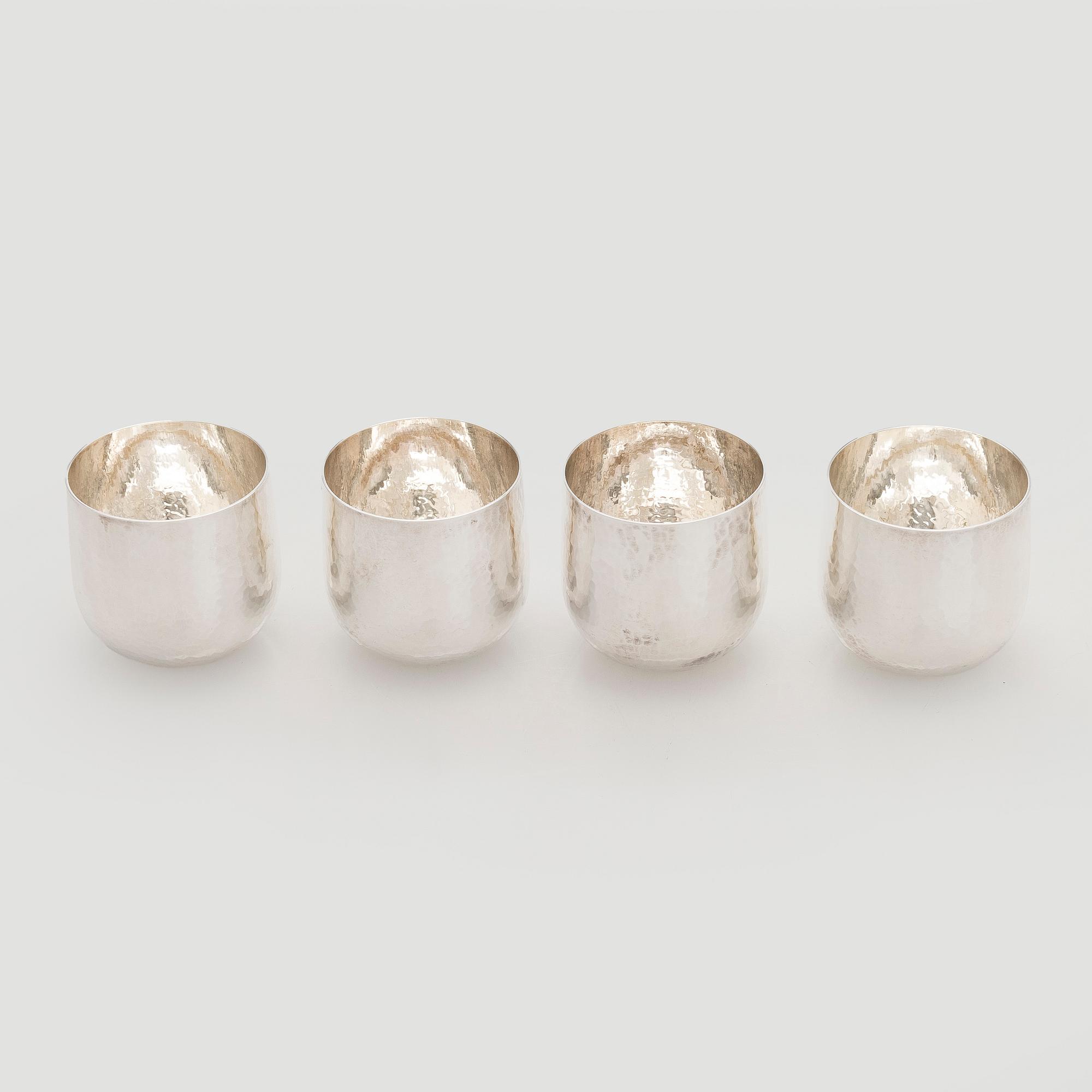 Tapio Wirkkala, Pikareita, 4 kpl, hopeaa, TW 469, Kultakeskus, Hämeenlinna 2004 ja 2005.