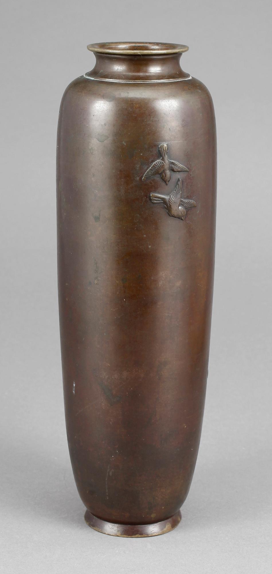 VAS. Brons, Japan, Meiji, 1900-talets början.