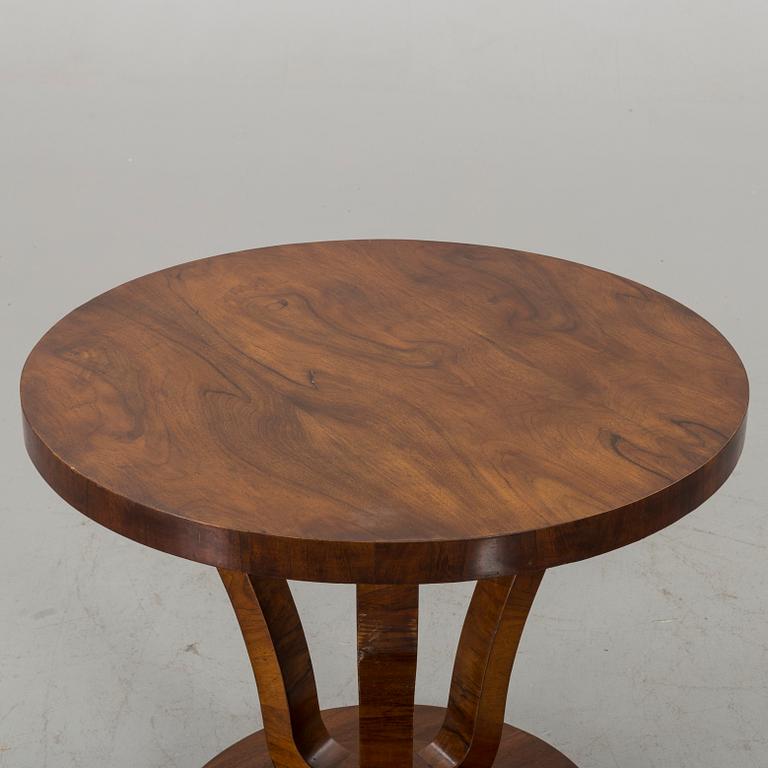 A COFFEE TABLE, Late 20th century,
