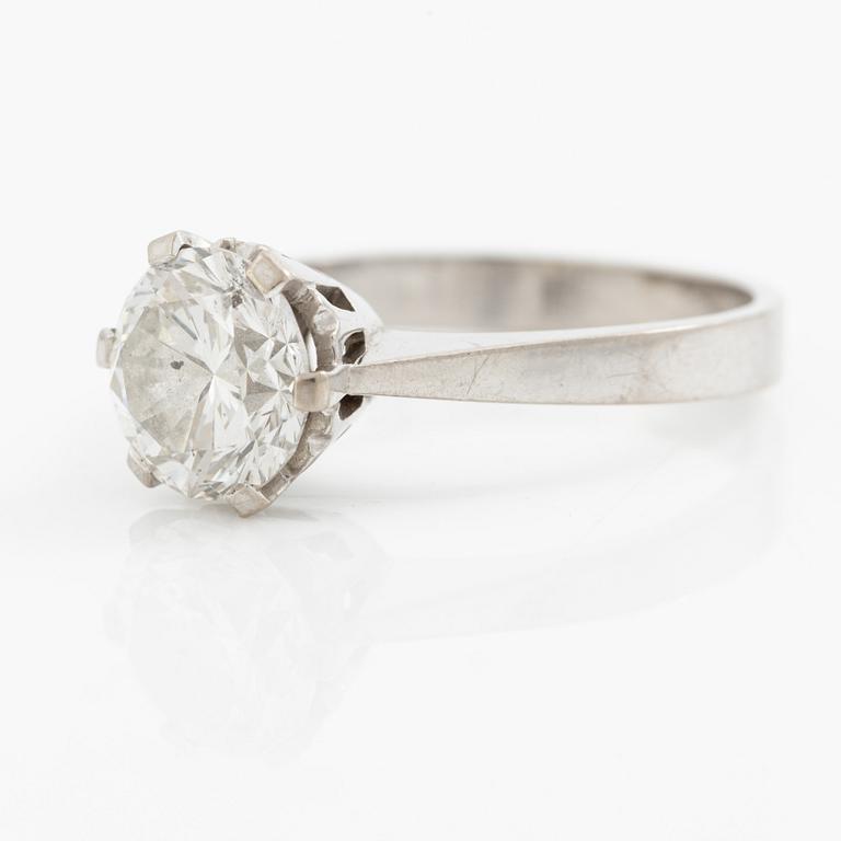 Ring, solitaire, 18K white gold with brilliant-cut diamond 1.79 ct.
