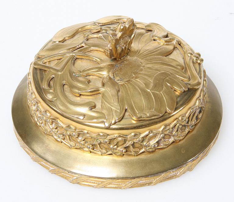 BONBONJÄR, jugend/jugendstil, glas o förgylld metall, tidigt 1900- tal.