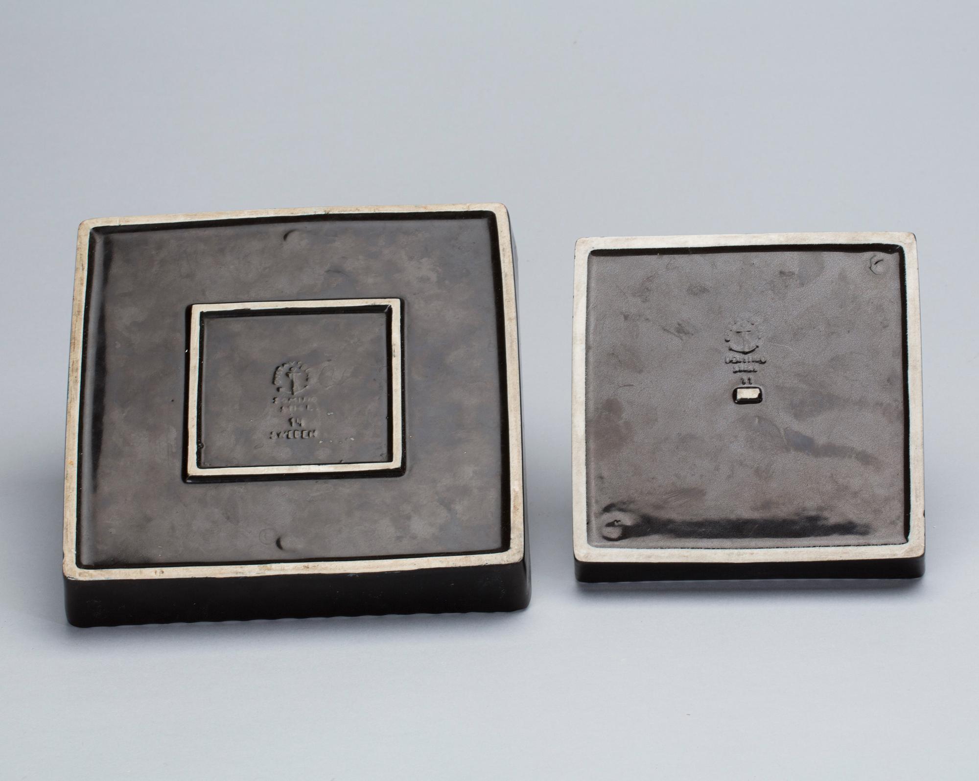 FAT, 2 st, "Domino", Stig Lindberg, Gustavsberg.