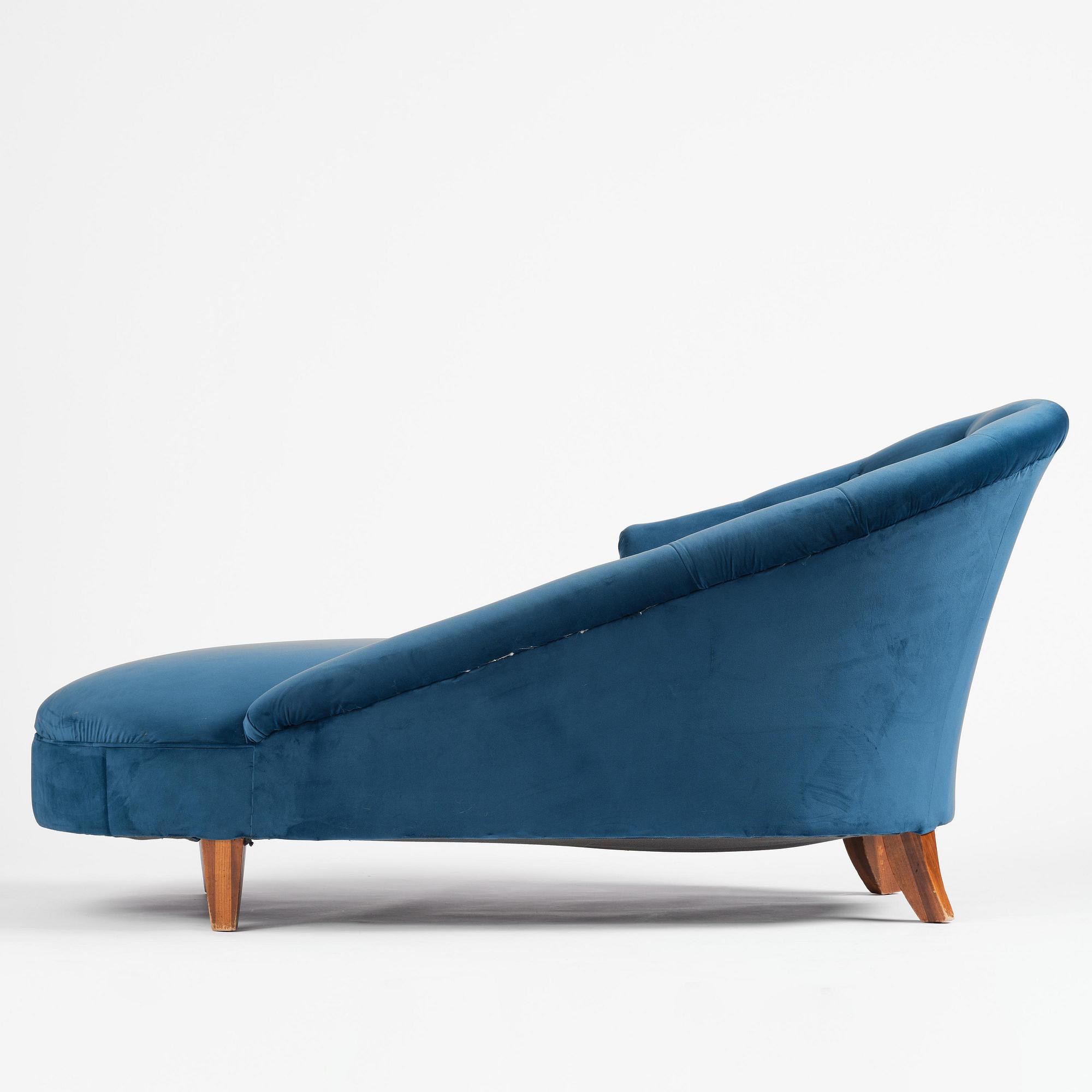 a Swedish Modern chaise longue, mid-20th century.