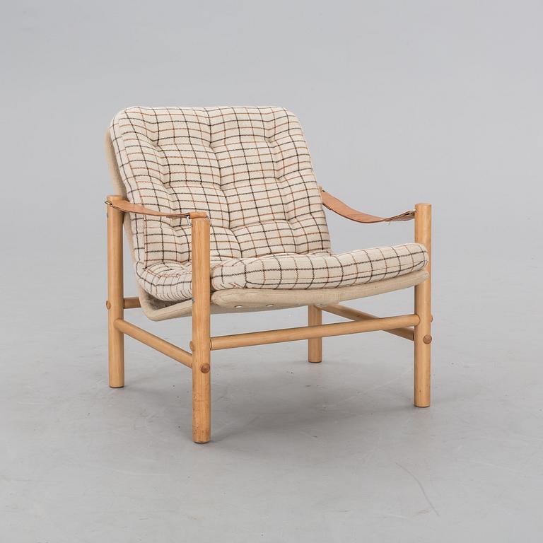 A "JUNKER" EASY CHAIR DESIGNED BY BROR BOIJE, Dux.